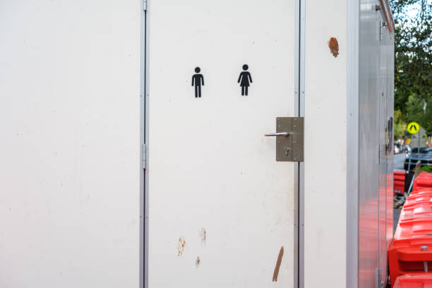 Best Portable toilet rental cost  in Palm Springs, CA